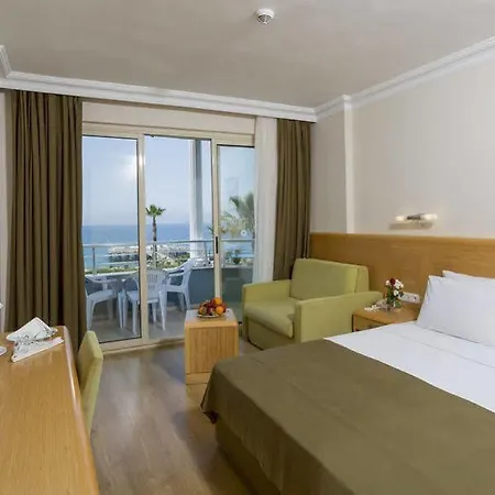 Hotel Senza Grand Santana