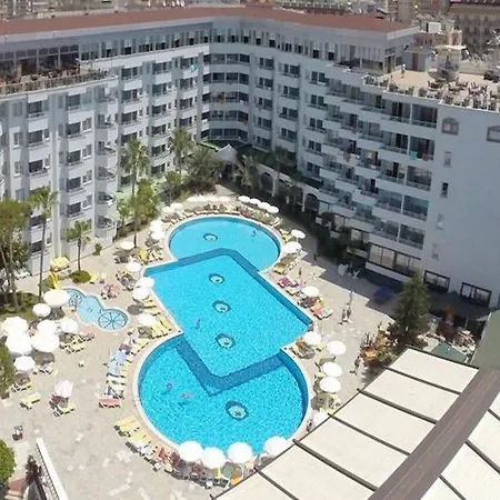Hotel Senza Grand Santana